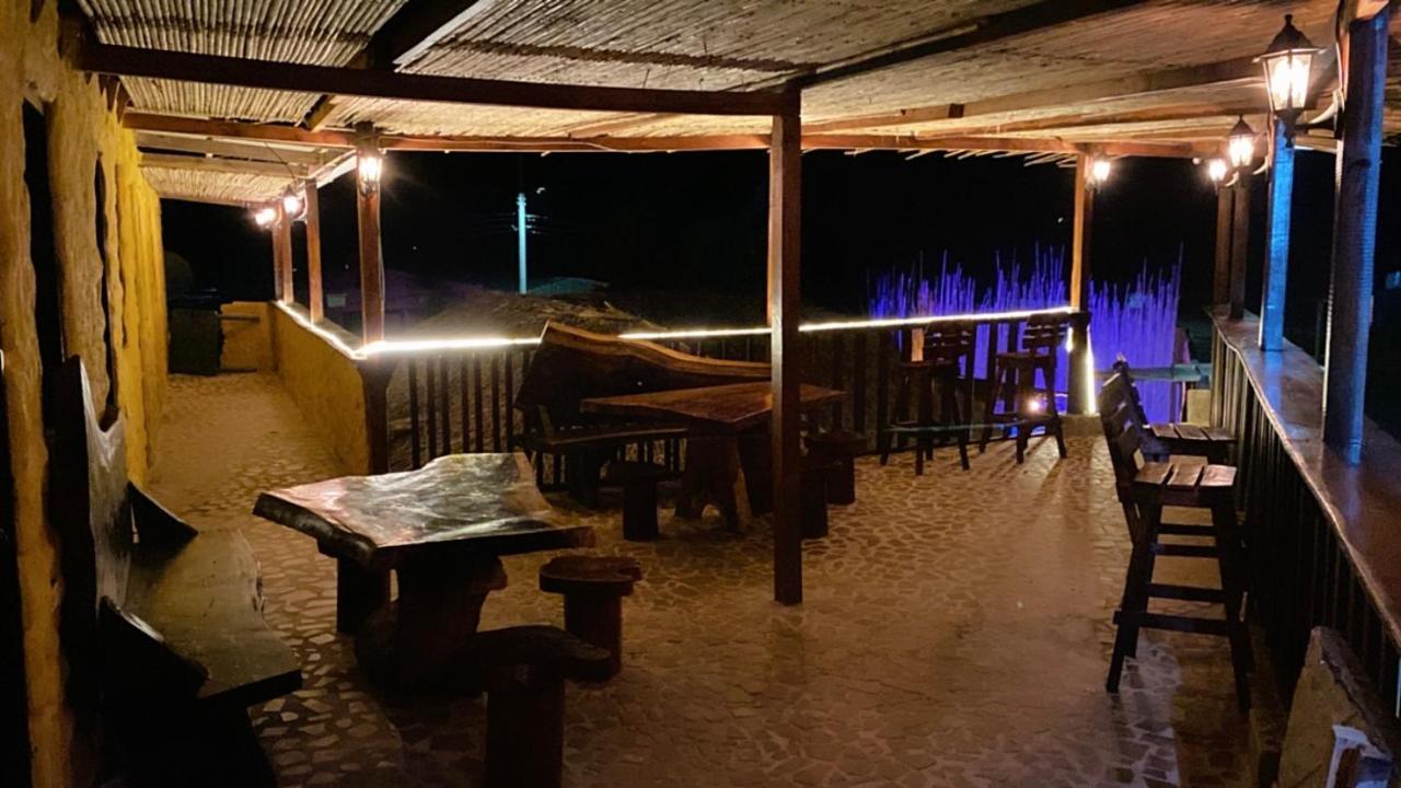 Hostal Castillo Del Mar Камаронес Экстерьер фото